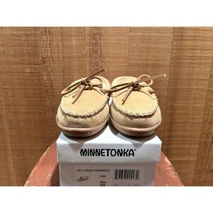 Minnetonka 3501 Women's Slipper US 6 Pile Lined Hardsole Tan Suede
